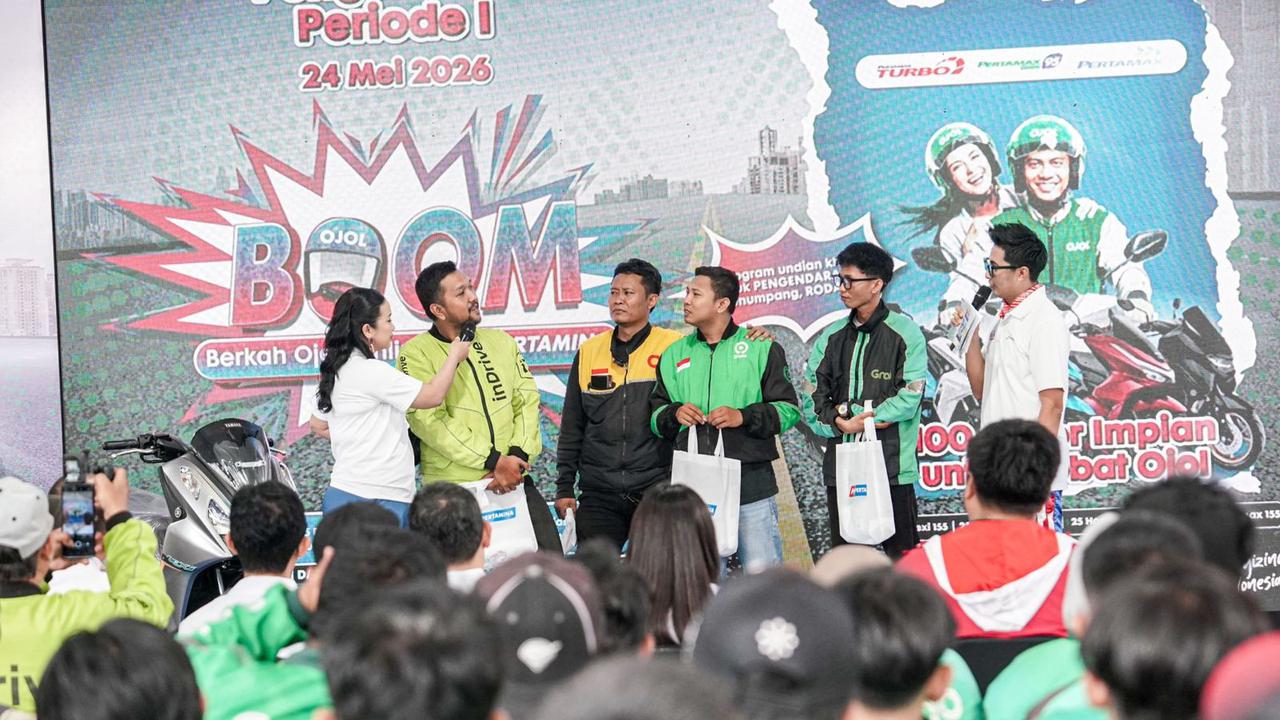 Pertamina Patra Niaga Bagi-Bagi 25 Sepeda Motor untuk Mitra Ojol di Program BOOM Periode Pertama