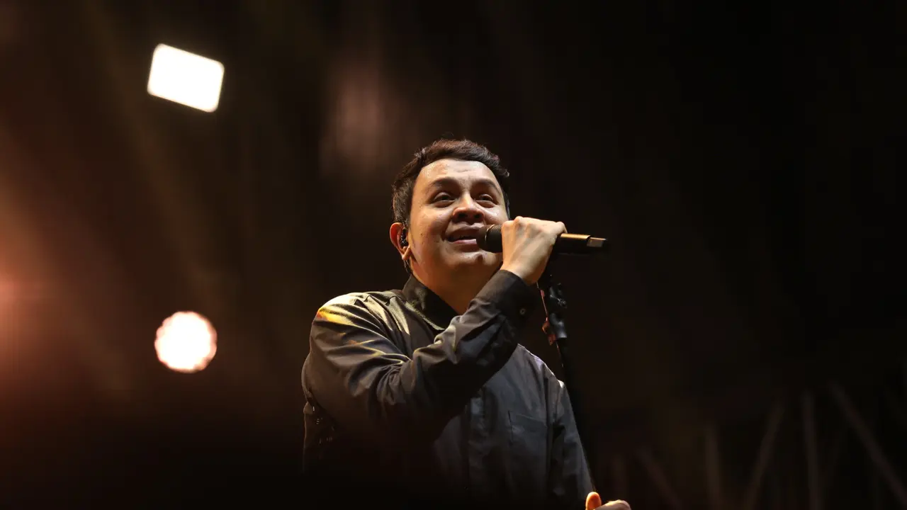 Tulus di KLBB 2024 (Daniel Rachmad/Fimela)
