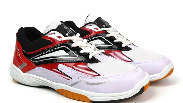Aldous Badminton Shoes (Foto: Shopee)