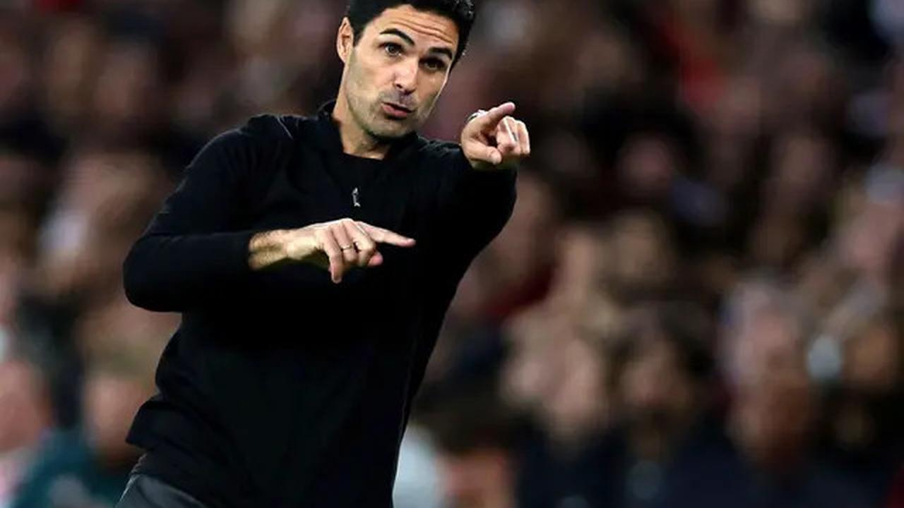 Memahami Perbedaan Peran Pelatih Kepala Vs Manajer dalam Sepak Bola Modern