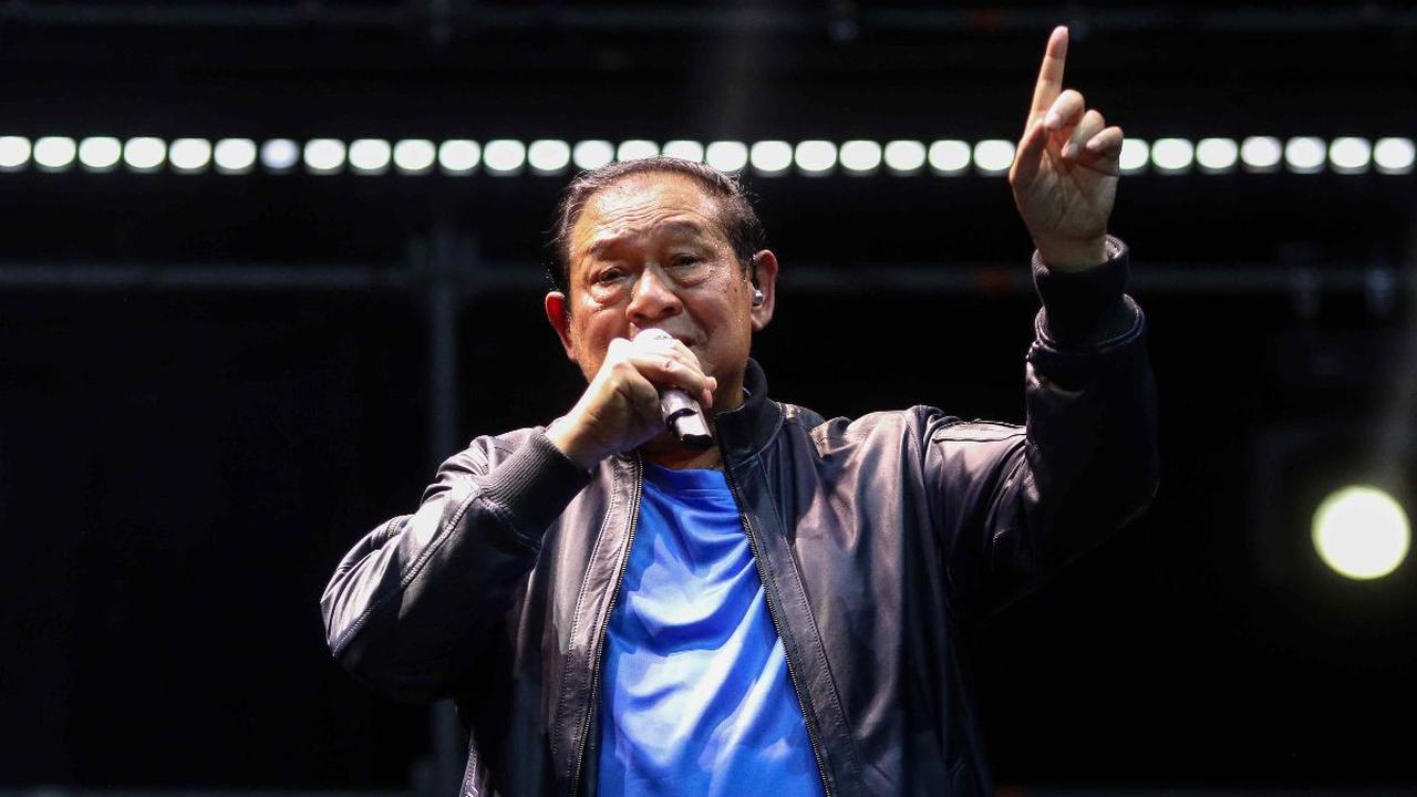 FOTO: Momen SBY Goyang Pestapora 2024, Nyanyikan 'Kamu Ngga Sendirian