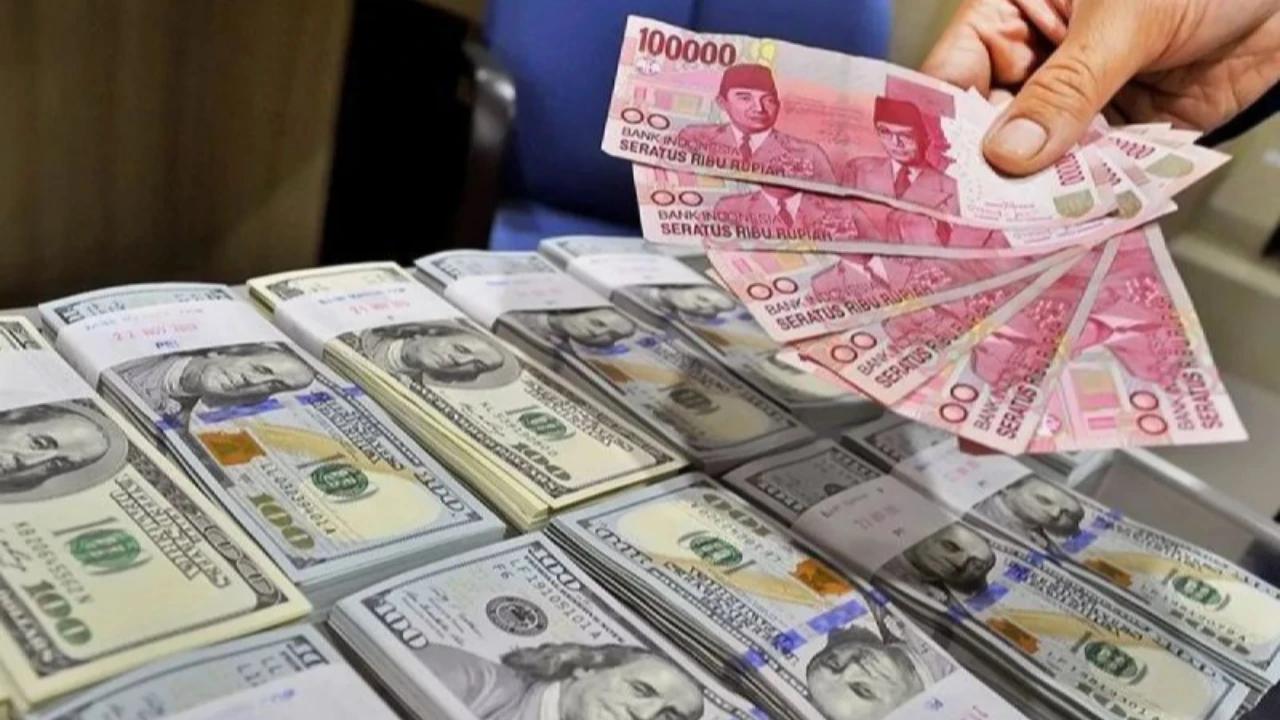Rupiah Tertekan Gejolak Timur Tengah, Dolar AS Kembali Menguat