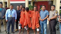 Tiga dari empat pelaku pembobol minimarket di Kota Palembang ditangkap anggota Polda Sumsel (Liputan6.com / Nefri Inge)
