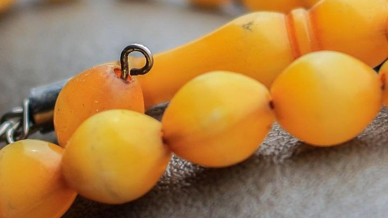 Ketika seorang anak mengalami sakit, hati orang tua terasa penuh kekhawatiran dan kepedihan. Di tengah-tengah rasa tidak pasti dan kegelisahan itu, banyak orang tua mencari kekuatan dan kenyamanan dalam doa.