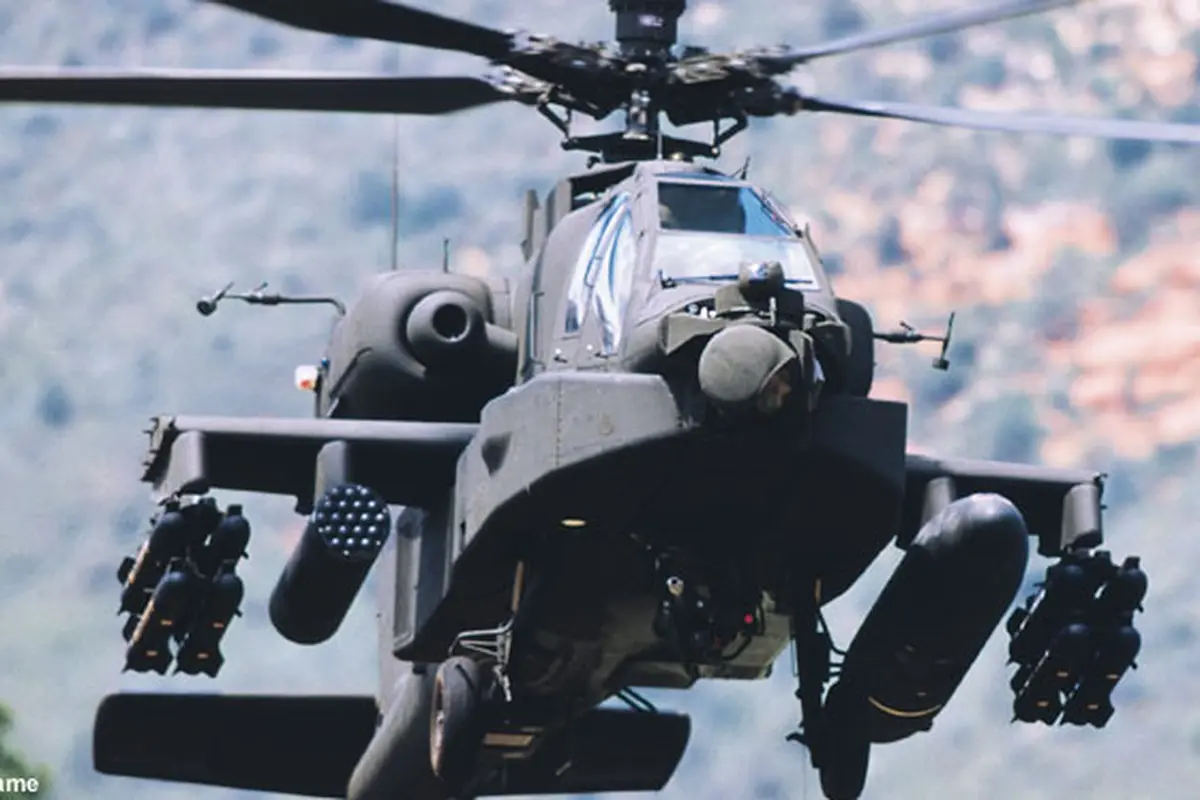 helokopter-apache-130827b.jpg