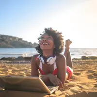 Intip rekomendasi penginapan untuk membuat kerja jarak jauhmu lebih seru dan tidak membosankan./ Booking.com