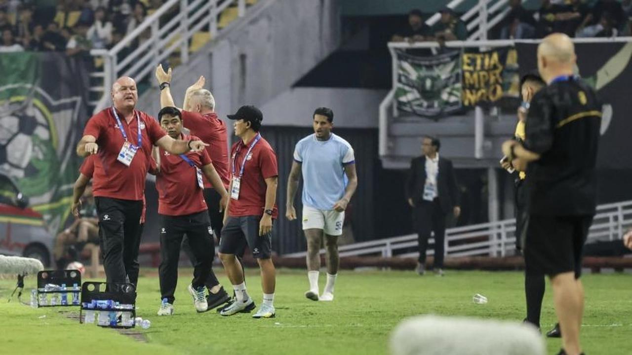 Persib Bandung Siap Tempur Tanpa Bojan Hodak di Dua Laga Penentu Juara BRI Super League