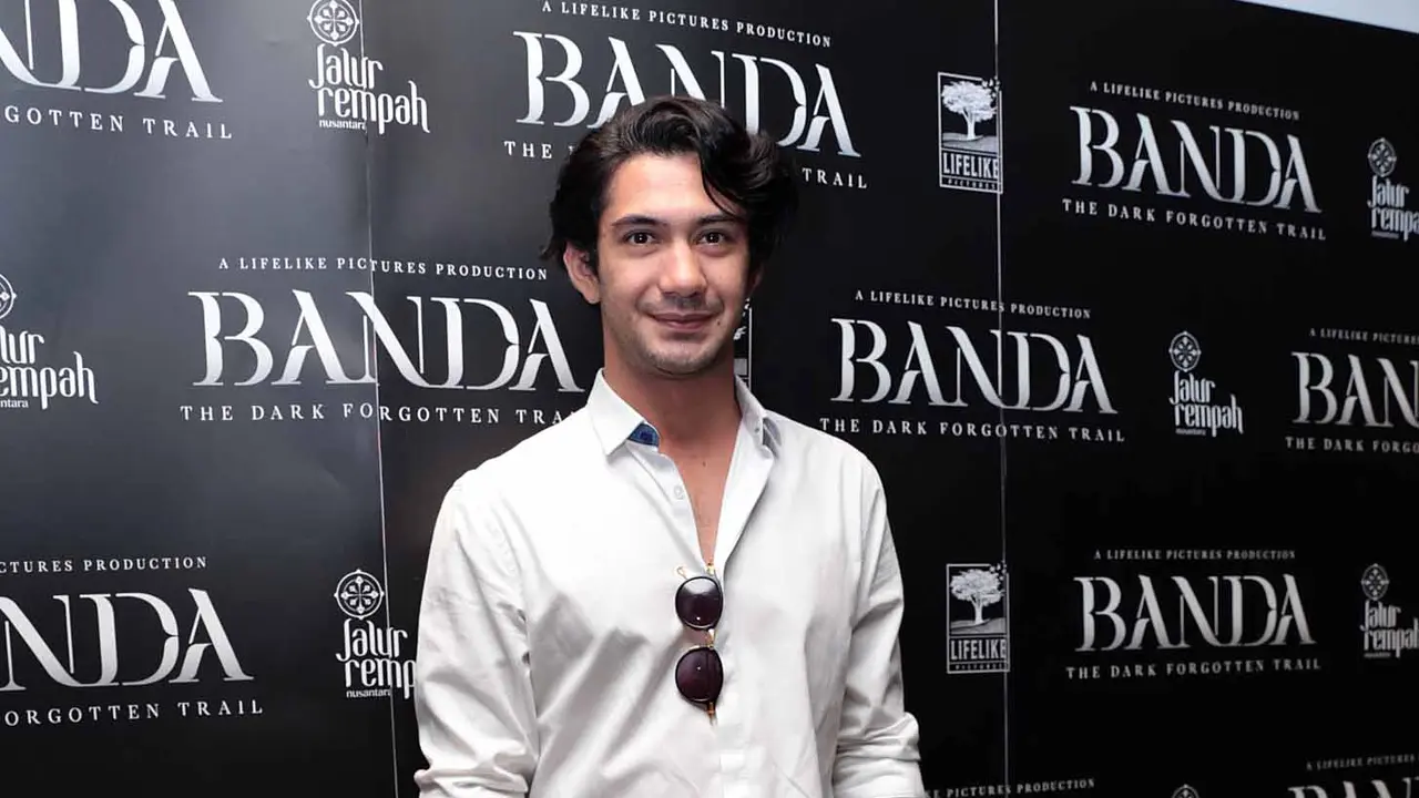 [Bintang] Reza Rahadian