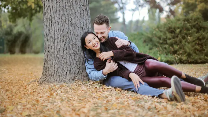 Wajib Dipertahankan, Begini 8 Tanda-Tanda Pasangan Idaman yang Setia