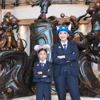 Melalui akun Instagram pribadinya, Chelsea Olivia memang kerap membagikan momen kompak bersama putri kecilnya itu. Chemistry keduanya hangat, natural, dan terasa seperti sahabat kecil yang selalu siap tampil serasi. [@chelseaolivia].