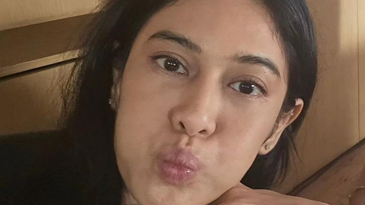Deretan Foto Dian Sastrowardoyo Tanpa Makeup Bikin Netizen Iri, Cantik Paripurna dan Nyaris Tak Ada Keriput