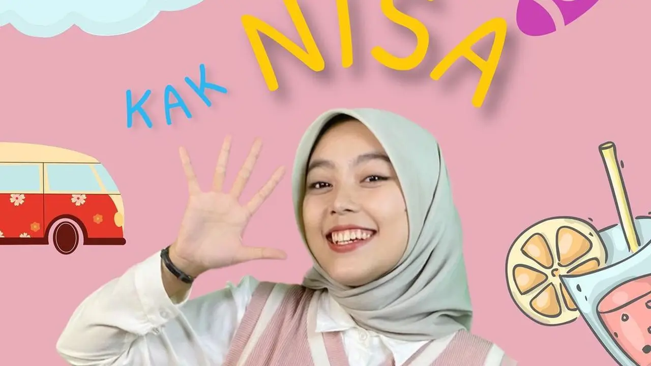 Kak Nisa, salah satu host dari kanal YouTube edukasi anak "Kinderflix"