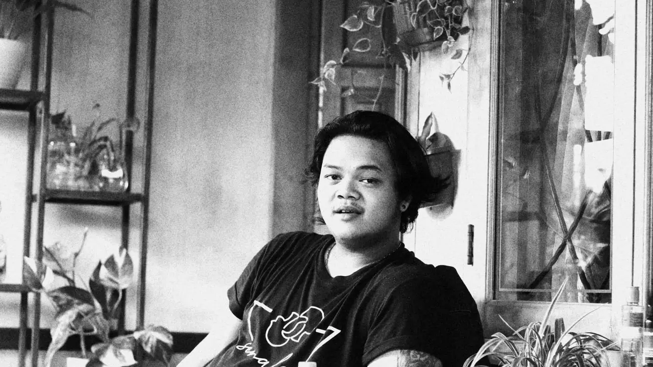 Penyanyi Itoy.