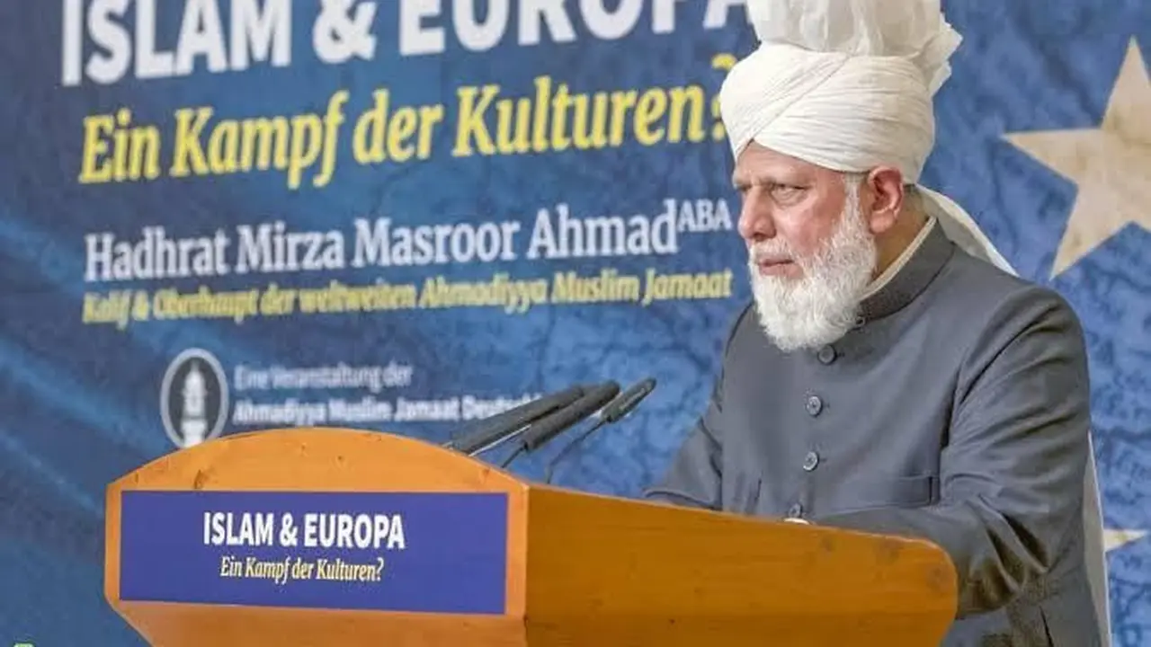 Pemimpin Dunia Jamaah Muslim Ahmadiyah, Khalifah Kelima, Hadhrat Mirza Masroor Ahmad Aba. (Supplied)