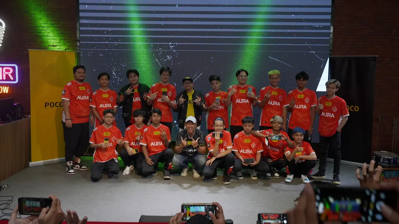 Aura Esports dan Poco memperkenalkan roster MLBB dan PUBG Mobile terbaru mereka (Poco)