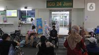 Suasana IGD RSUD Cengkareng, Jakarta, Rabu (23/06/2021). Meningkatnya kasus COVID-19 di Ibu Kota Jakarta dalam beberapa hari terakhir mengakibatkan rumah sakit kewalahan. (Liputan6.com/Herman Zakharia)
