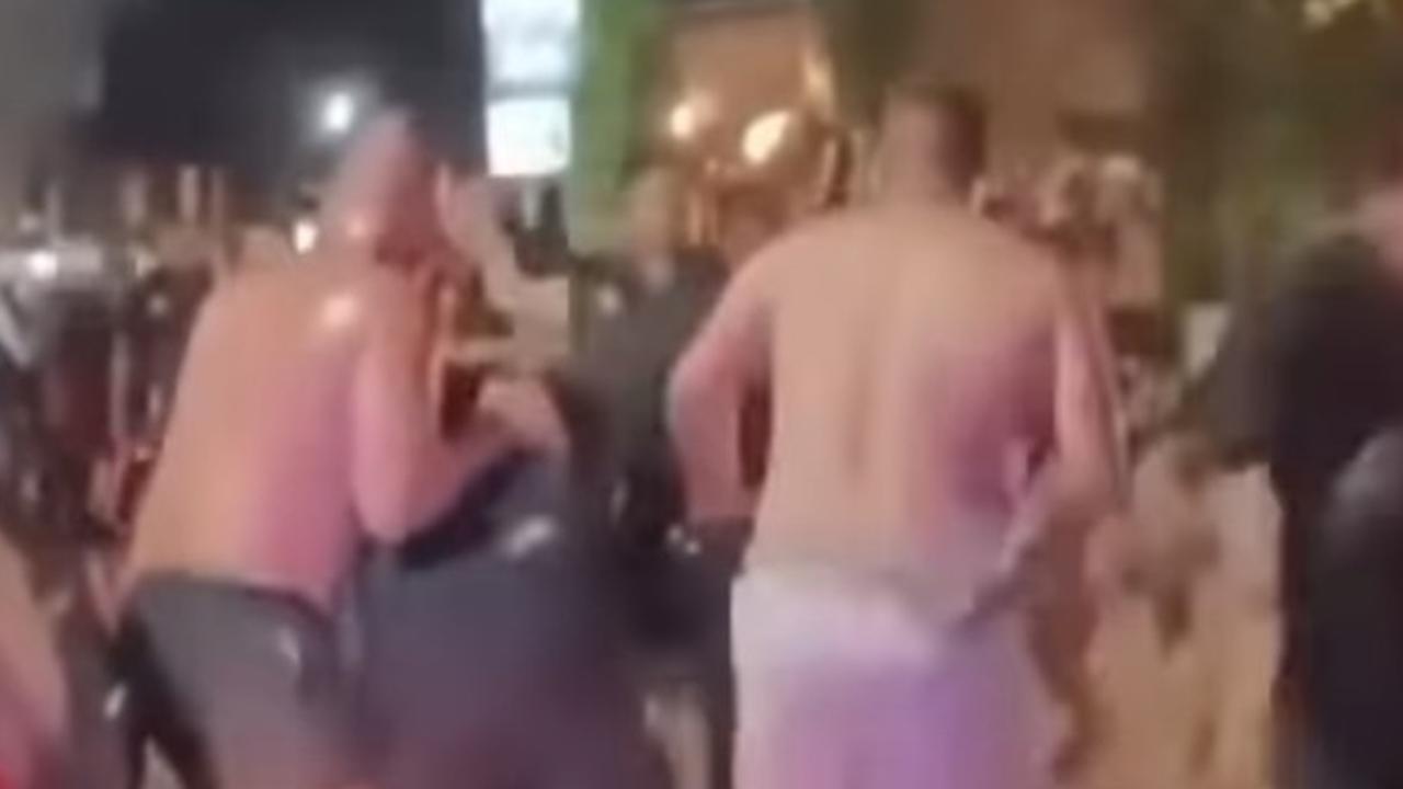 Bule di Bali Bikin Rusuh Lagi, Keroyok Sadis Sekuriti Finns Beach Club sampai Babak Belur