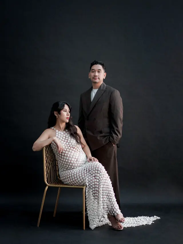 Adinda Thomas maternity (instagram.com/adindathomas)