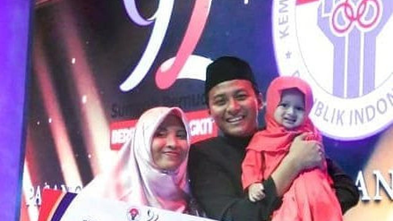 Panen Prestasi Usai Menikah, Begini Kisah Pasutri Muda Asal Lamongan Ajak Warga Kampung Jalankan Bisnis Bersama