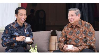 Potret 7 Presiden Indonesia Kenakan Baju Batik Dari Soekarno Hingga Jokowi Hot Liputan6 Com