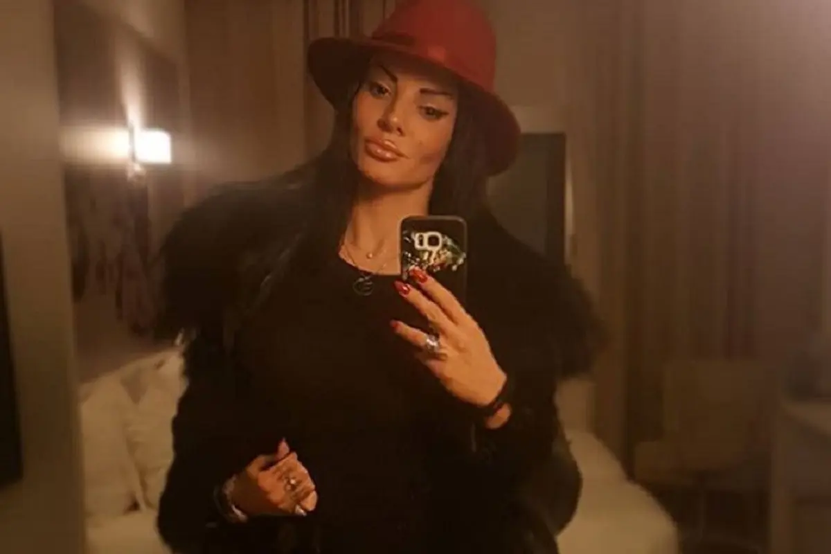 Amandha Fox