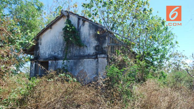 Beginilah kondisi bekas stasiun kereta api di Kecamatan Labang. (Liputan6.com/Musthofa Aldo)