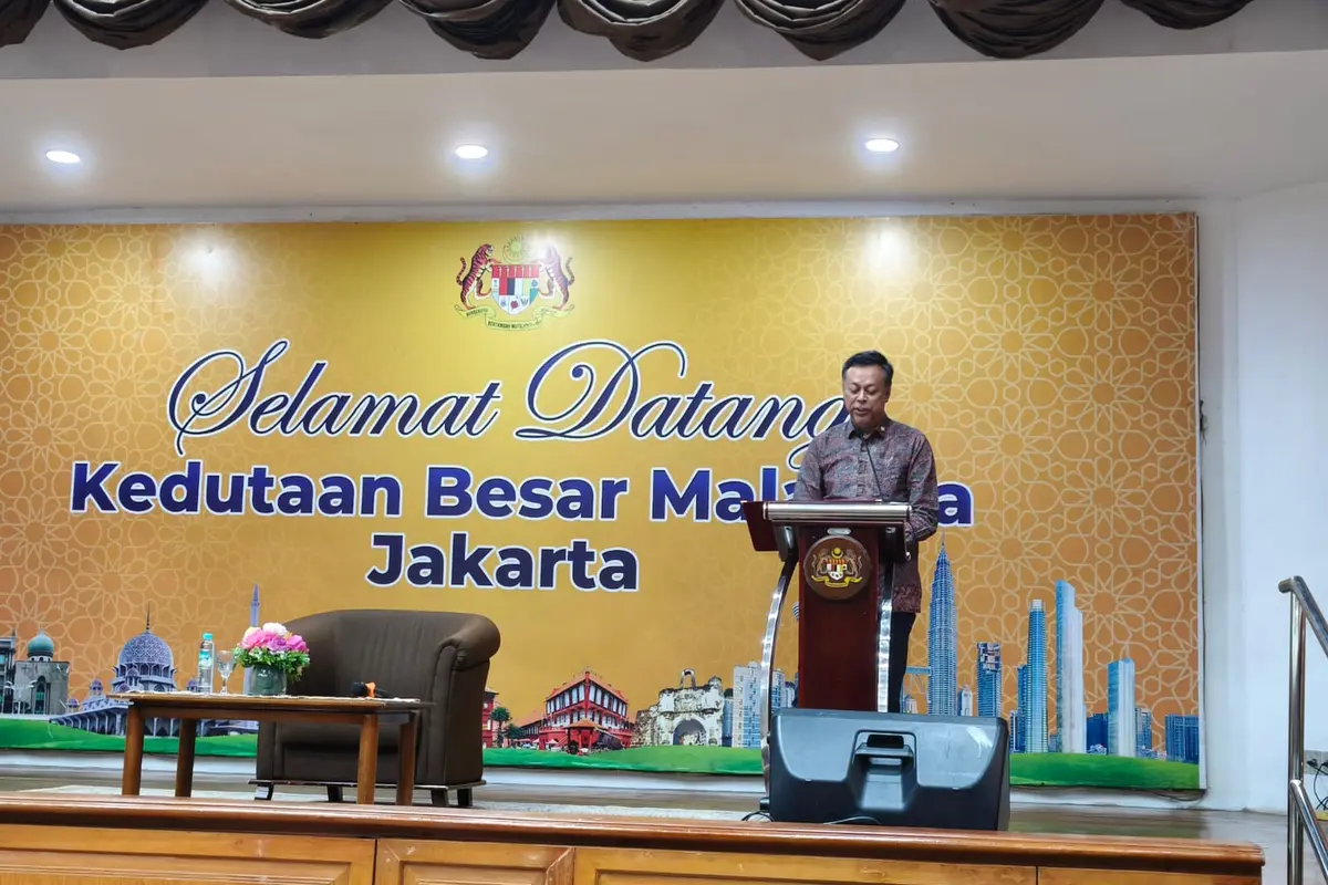 Duta Besar Malaysia untuk Republik Indonesia Dato’ Syed Mohamad Hasrin Tengku Hussin menyampaikan pesan perpisahan dalam acara buka puasa pada Rabu (4/3/2026), menjelang berakhirnya masa tugasnya di Jakarta.