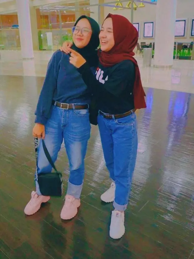 Nissa Sabyan dan Iin Fadillah