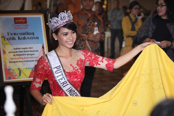 Putri Indonesia 2014, Elvira Devinamira, turut memeriahkan acara | copyright vemale.com