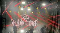 Thy Art Is Murder dalam acara Journey to Hammersonic 10th Year Anniversary: The Convention yang digelar di Bali United, Kebon Jeruk, Jakarta Barat, Minggu (5/5/2025). (Foto: Ruly Riantrisnanto)