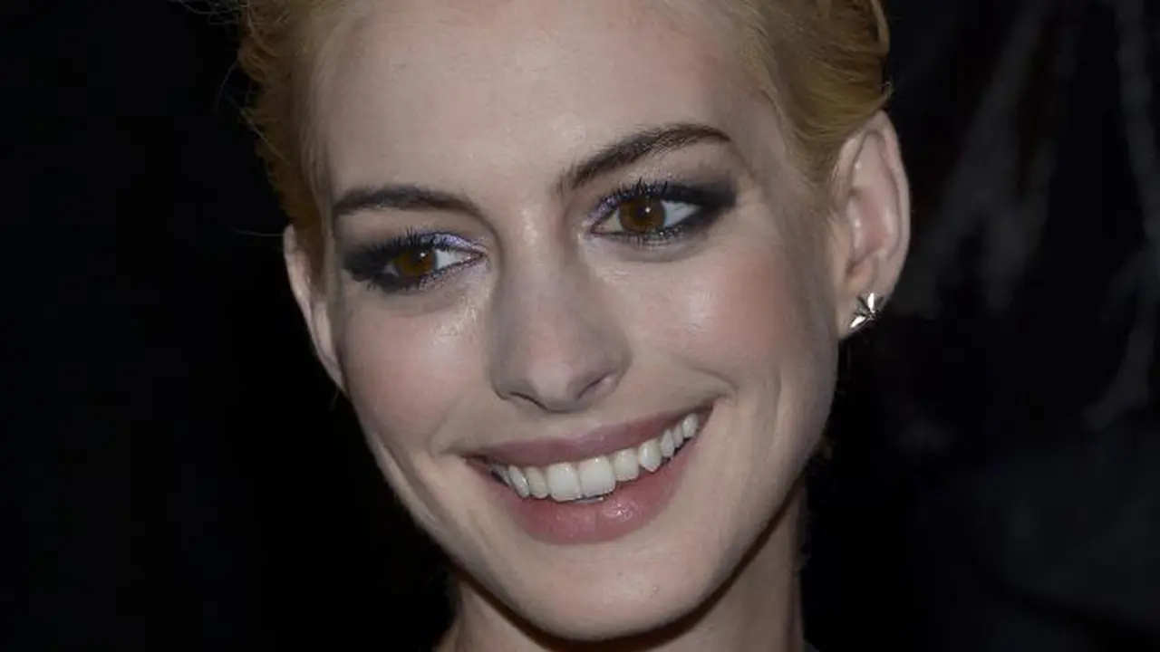 Anne Hathaway