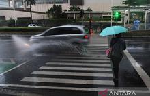 BMKG: Prakiraan Cuaca Jakarta Minggu Siang hingga Sore Berpotensi Hujan Ringan