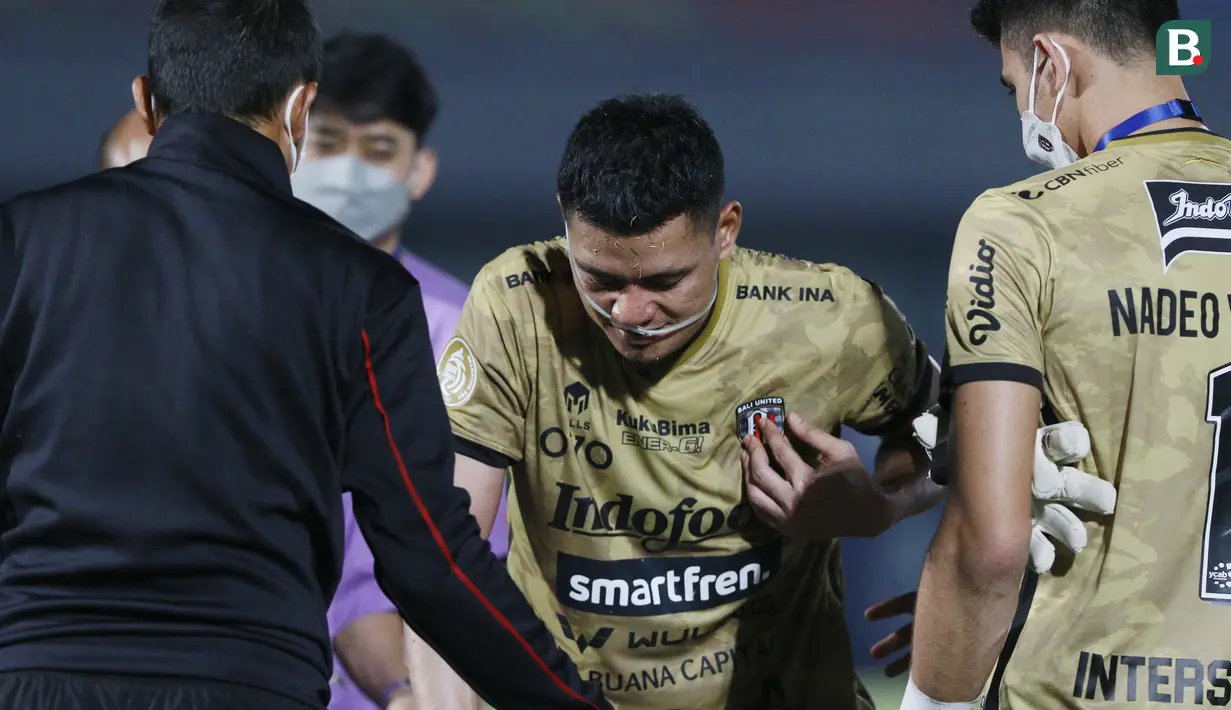 Kedua tim juga kini masih berada di puncak klasemen sementara BRI Liga 1 dengan 7 poin dari 3 laga. (Bola.com/M Iqbal Ichsan)