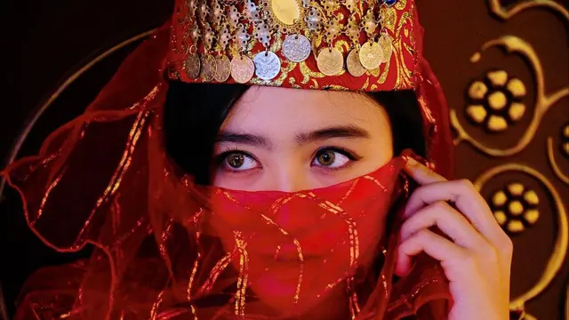 Gaya Febby Rastanty Pakai Kostum Khas Turki, Vibesnya Bak Putri Kerajaan