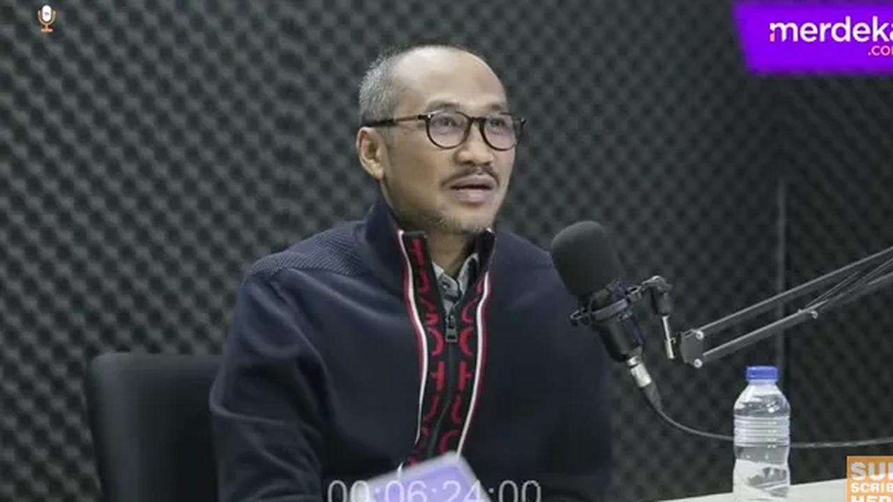 Samad menilai Dewan Pengawas KPK bekerja tidak sesuai dengan semestinya. Menurut dia, Dewas KPK tidak melakukan tupoksinya dengan benar.