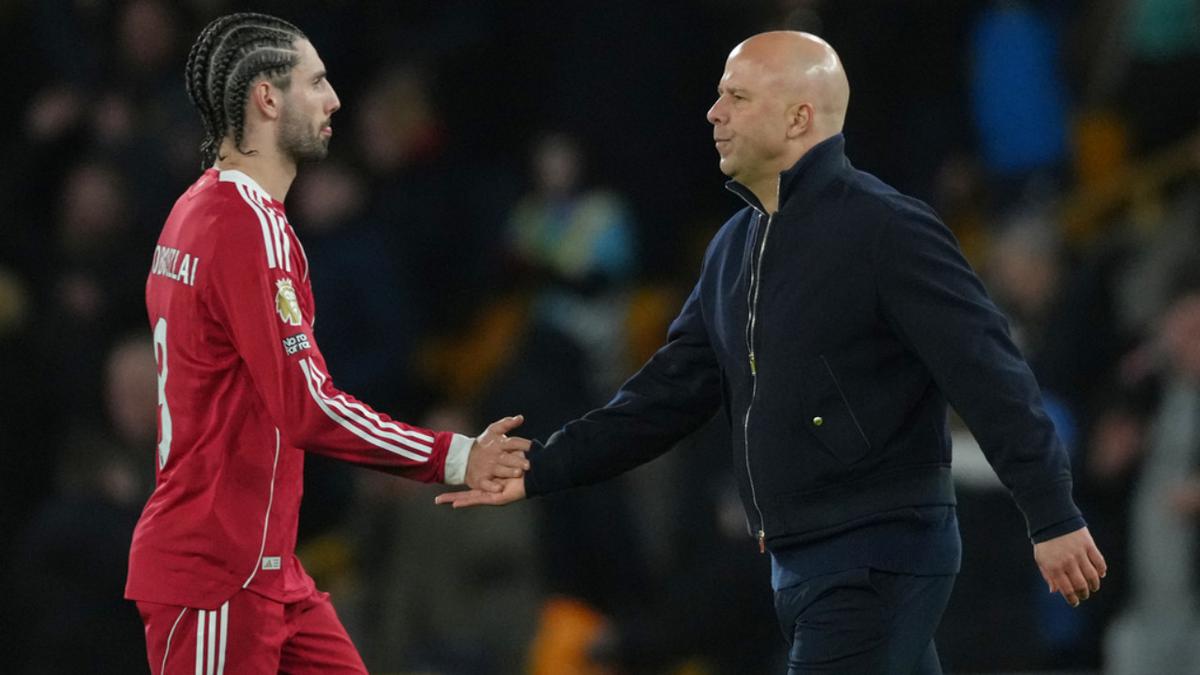 Liverpool Kena Semprot Legenda MU Usai Ditahan Tottenham: Juara yang Jelek!