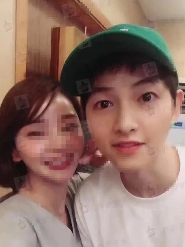 Penampilan Terbaru Song Joong Ki Pasca Bercerai (sumber: koreanboo)