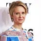 Bintang Sex and the City, Cynthia Nixon, mencalonkan diri jadi Gubernur New York. (Photo by Charles Sykes/Invision/AP, File)