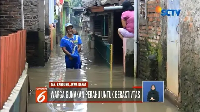 Banjir masih merendam permukiman warga di Bandung dan Jambi. Warga meminta perhatian khusus dari pemerintah, agar banjir musiman terus tidak terulang kembali.