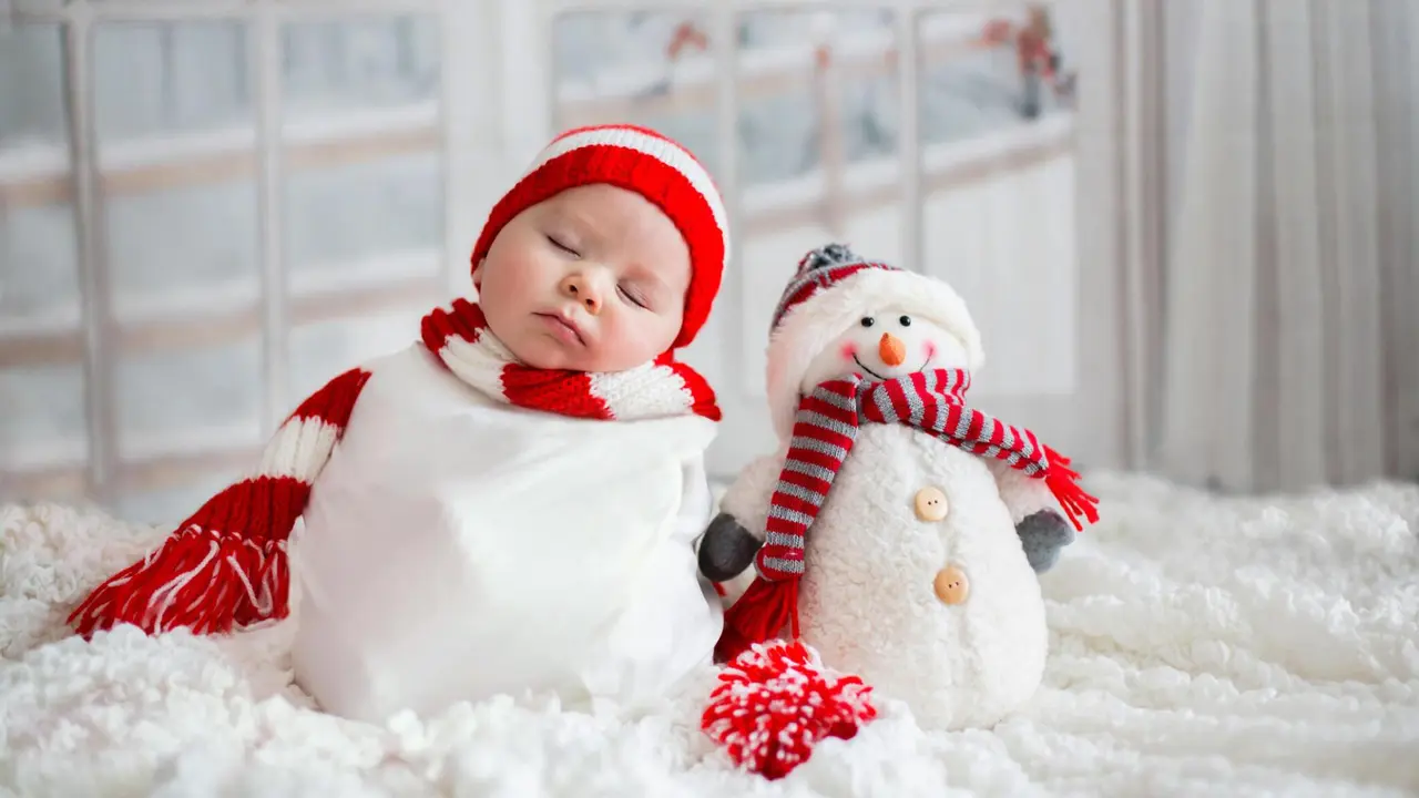 Tips Bawa Bayi Saat Liburan di Negara Musim Dingin