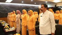 Sekretaris Jenderal Dewan Perwakilan Daerah RI DR. Reydonnyzar Moenek, M.Devt.M. yang populer dipanggil Donny menghadiri Pengukuhan Pengurus Dharma Wanita Persatuan Sekretariat Jenderal DPD RI Masa Bhakti Periode 2014-2019, Rabu (24/7/2019).