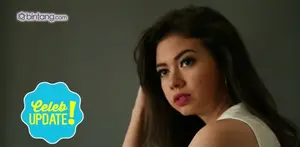 Yuki Kato belajar bahasa Jepang langsung ke negeri Ayahnya, Takeshi Kato. Yuki mengaku menemukan banyak kesulitan dalam mempelajari bahasa Jepang.