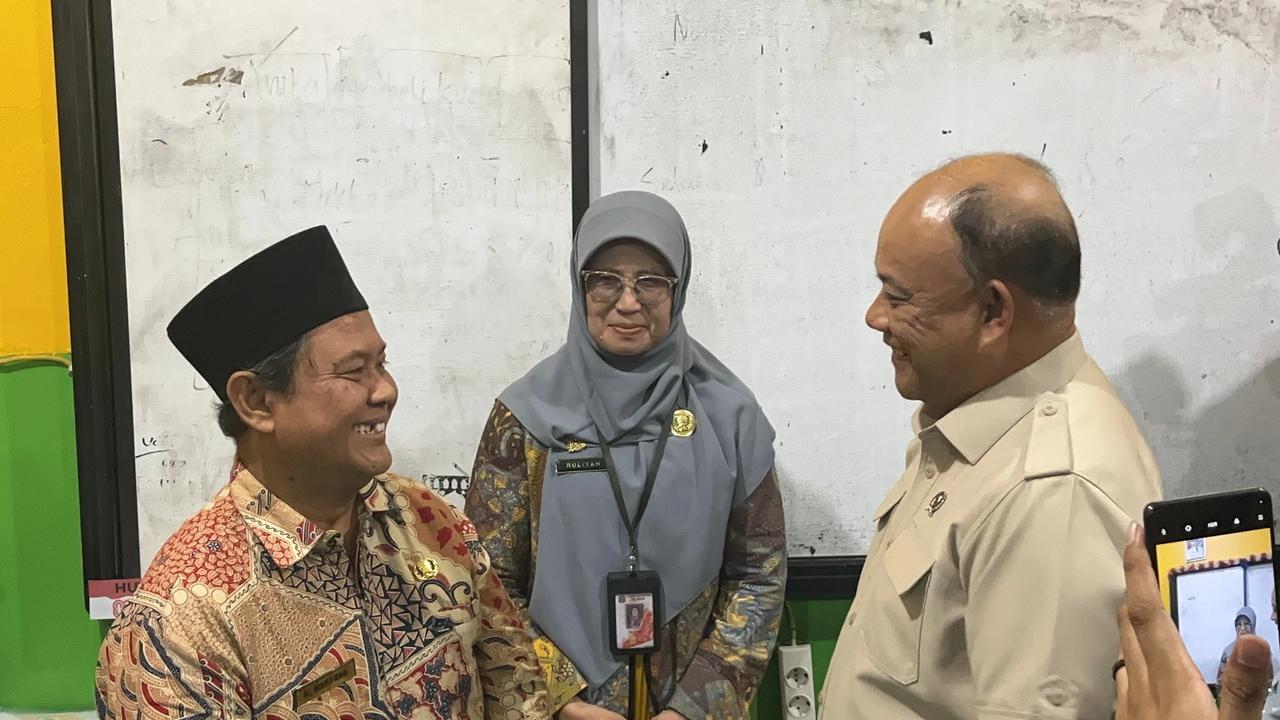 Kepala BGN Datangi SDN 01 Kalibaru, Cilincing, Jakarta Utara
