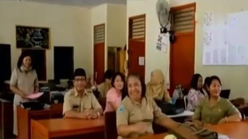 Segmen 4: Guru Mogok Mengajar hingga Kusrin Jadi Bintang Iklan