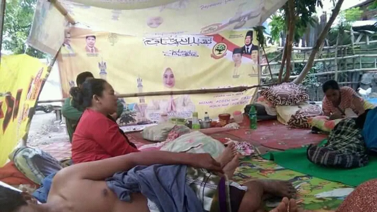 Tempat Pengungsian Sementara Korban Gempa Lombok 7 SR