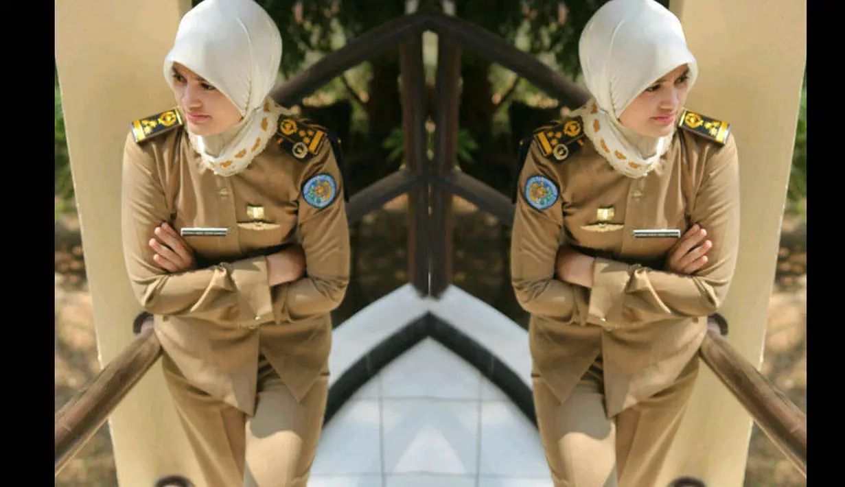 Nurmala Abdul Hamid Rahmona yang berusia 22 tahun itu merupakan lulusan Institut Pemerintahan Dalam Negeri (IPDN) Bandung. (twitter.com/ghemallahamid)