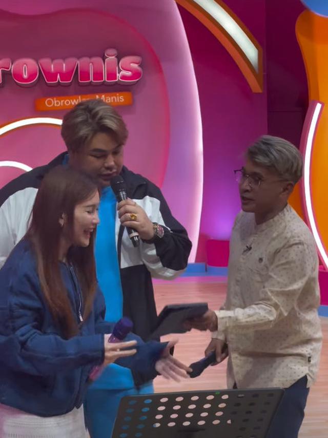 6 Potret Artis Beda Agama Temani Kekasih hingga Teman Berkegiatan di Bulan Ramadan 2025