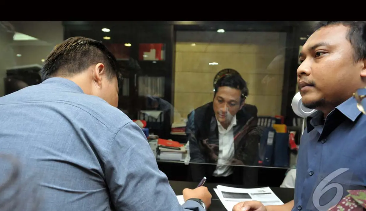 Pelapor  menilai DPR melalui UU MD3 menghilangkan hak konstitusional perempuan sebagai warga negara yang memiliki hak sama untuk bidang hukum dan politik), Jakarta, Selasa (19/8/2014) (Liputan6.com/Panji Diksana