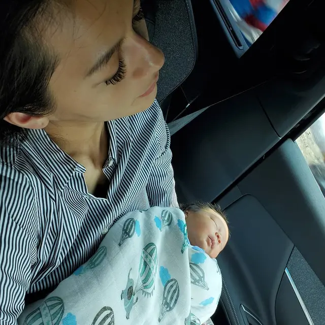 6 Potret Paula Verhoeven Bersama Putranya Baby Kiano, Menggemaskan
