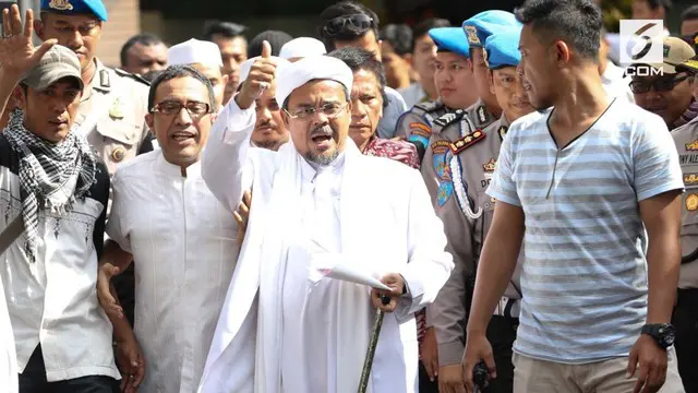 Kepulangan pemimpin FPI Rizieq Shihab ke Tanah Air masih menjadi misteri. Usai Musim Haji Rizieq memutuskan batal pulang ke Indonesia